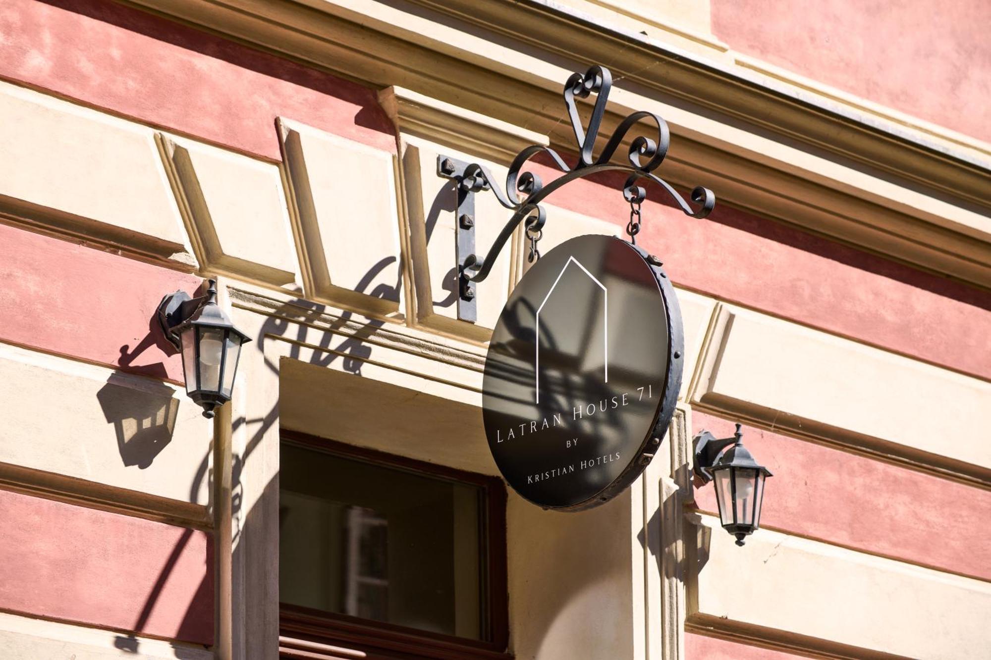 فندق Latran House 71 By Kh Český Krumlov المظهر الخارجي الصورة